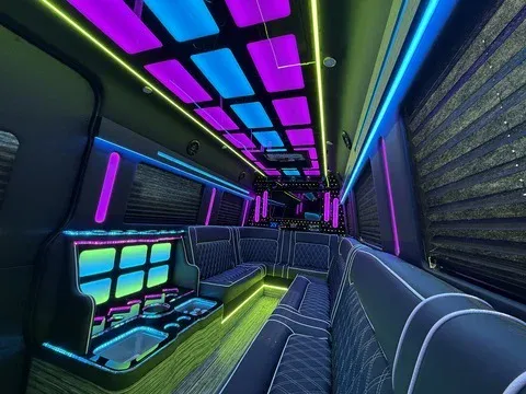 Limousine & Party Bus
